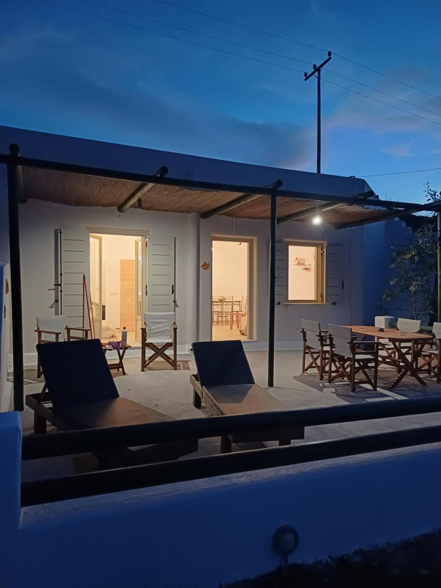 'Irene' Cycladic House With Sunrise And Sea View! Villa Foinikiá Dış mekan fotoğraf